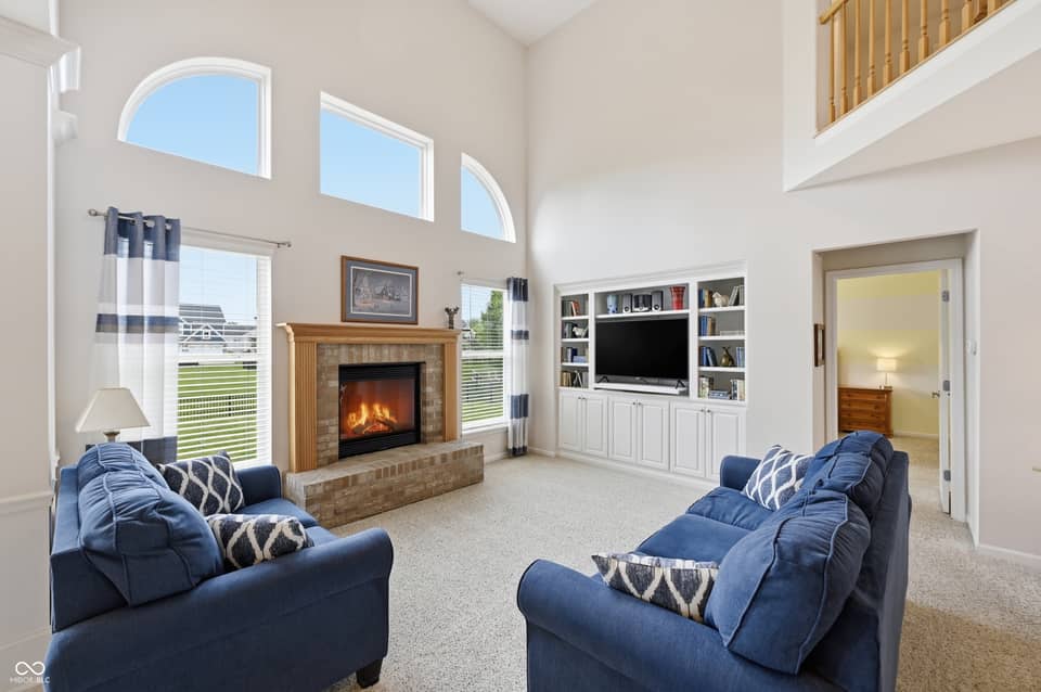 7851 Friends Creek, Avon, IN 46123, photo 1 of 39