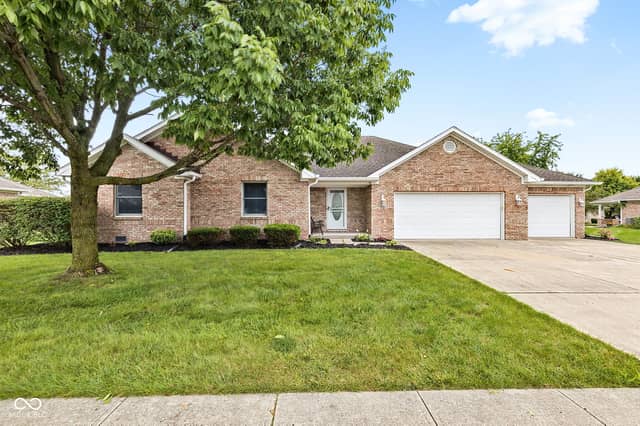 1131 Brunes Boulevard, Brownsburg, IN 46112, photo 3 of 67