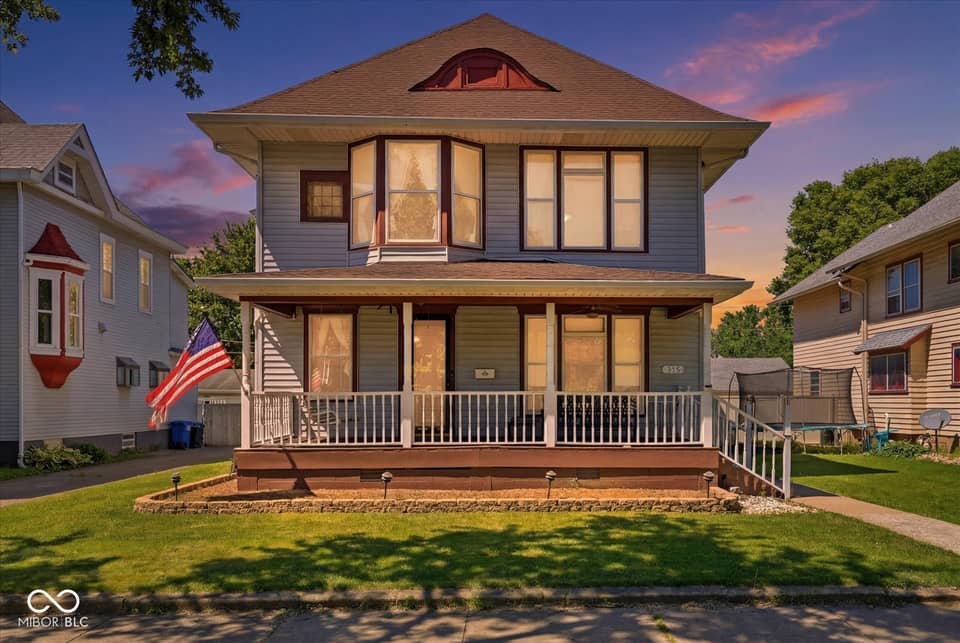 330 W Broadway Street, Shelbyville