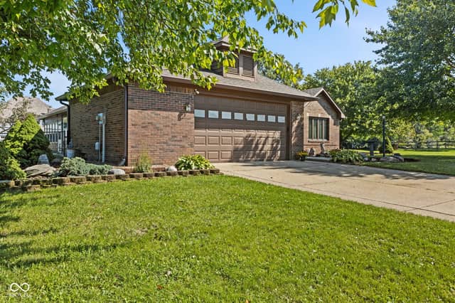 1360 Kanterbury Lane, Mooresville, IN 46158, photo 5 of 40