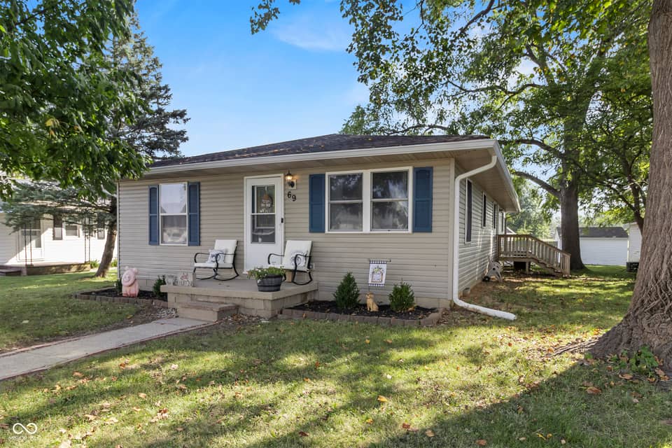 69 S Carlisle Street, Bargersville