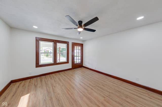 5153 Kingsley Drive, Indianapolis, IN 46205, photo 5 of 32