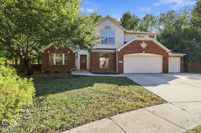 1205 Elm Grove Way, Greenwood, IN 46143, photo 4 of 82