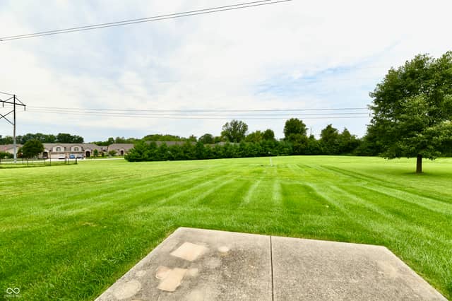 4330 Valley Trace Drive, Indianapolis, IN 46237, photo 4 of 64