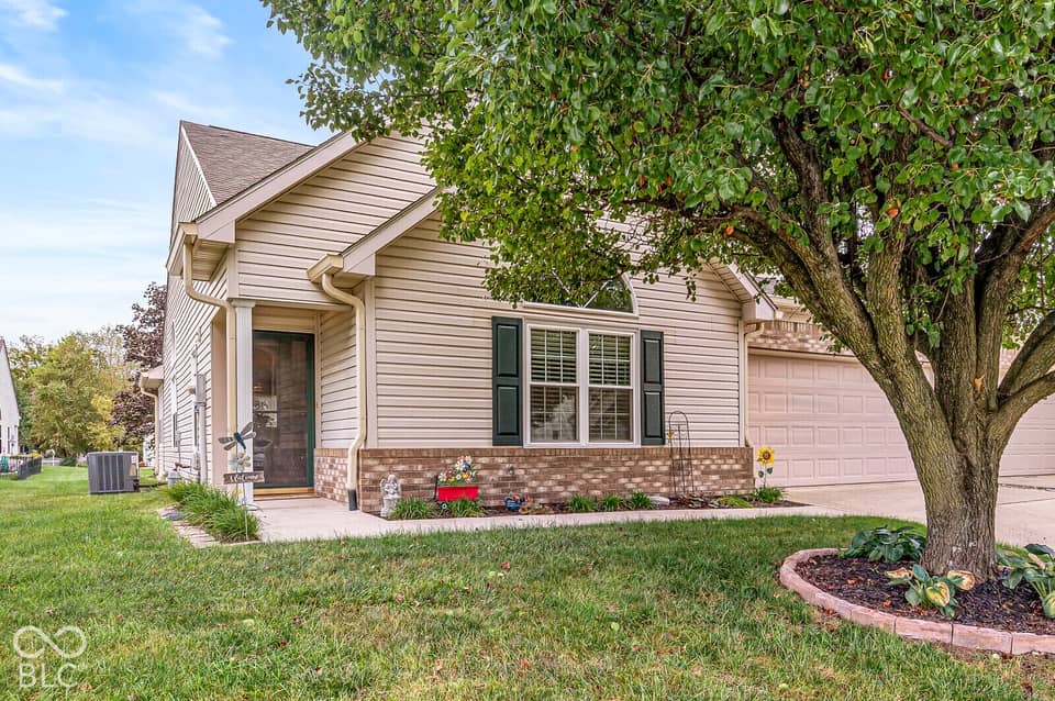 1209 Spencer Drive, Greenwood