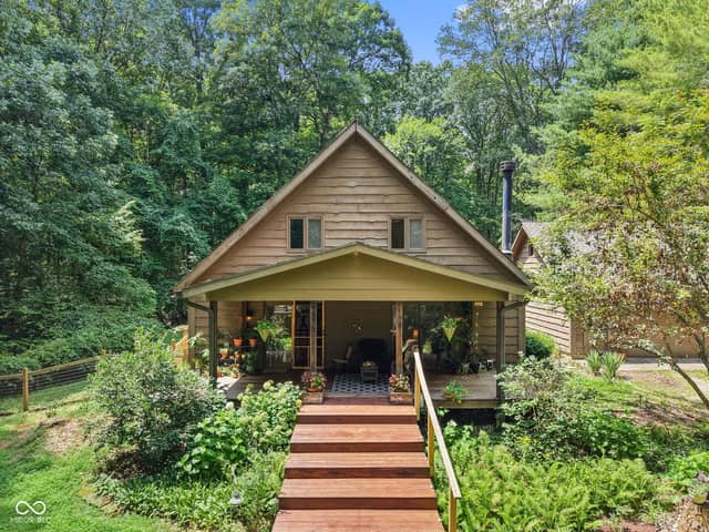 8236 N Lasalle Road, Morgantown, IN 46160, photo 2 of 51