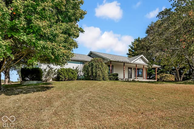 2450 W 300 S, Columbus, IN 47201, photo 4 of 62