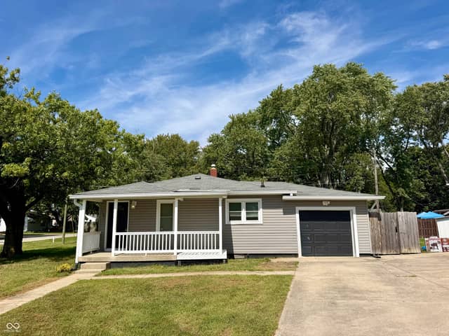 708 Charles Street, Chesterfield, IN 46017, photo 3 of 23