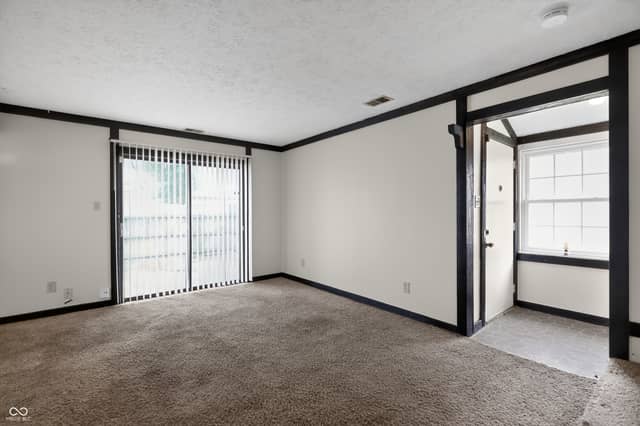 3648 Mayfield Drive, Indianapolis, IN 46235, photo 5 of 16