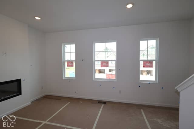 11195 Hobbsbrook Drive, Noblesville, IN 46060, photo 5 of 12