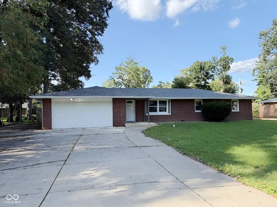 208 Cottonwood Drive, Anderson, IN 46012, photo 1 of 20