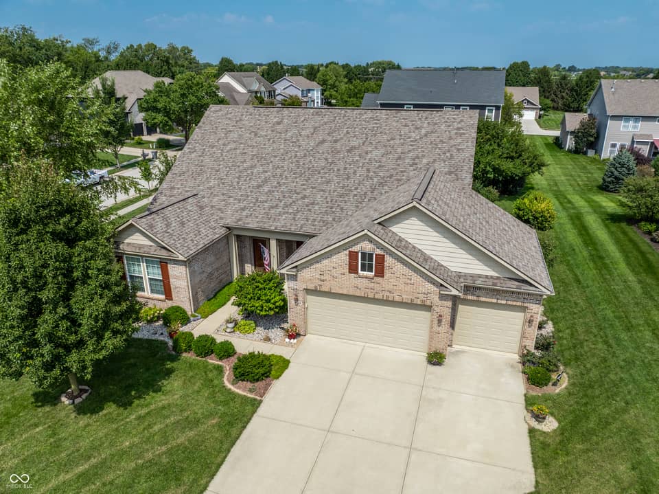 7658 Winding Lake Drive S, Noblesville, IN 46062, photo 1 of 29
