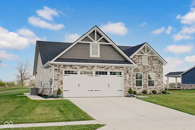 959 Independence Drive, Edinburgh, IN 46124, photo 5 of 31