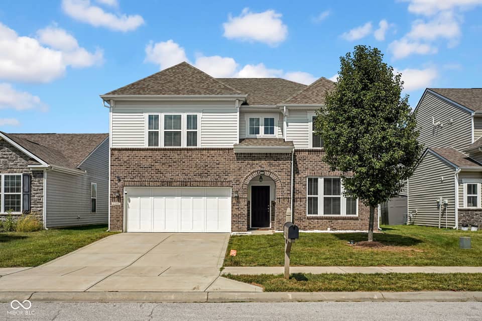 2346 Creek Bank Drive, Columbus