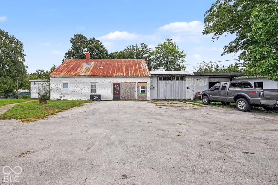 124 Old Highway 135, Corydon, IN 47112, photo 1 of 40
