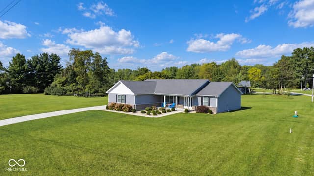 1562 NE Santee Drive, Greensburg, IN 47240, photo 3 of 51