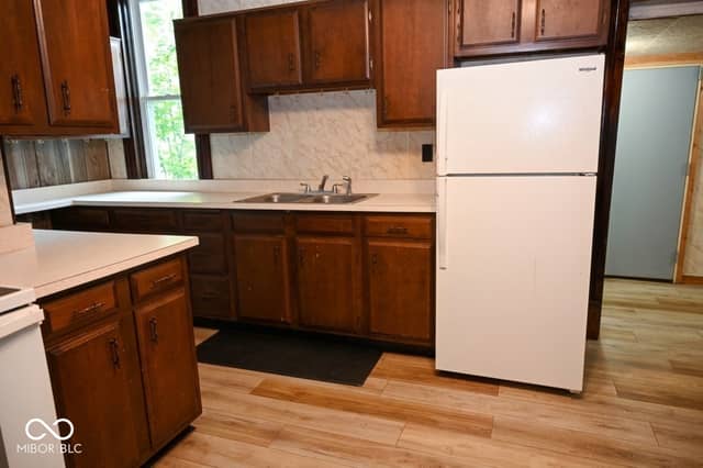 417 E 4th Street, Seymour, IN 47274, photo 5 of 10
