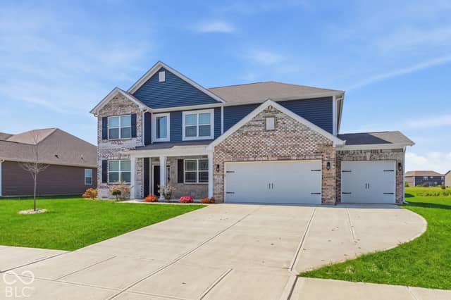 270 Dyson Drive, Whiteland, IN 46184, photo 3 of 45