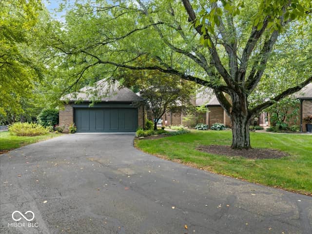 8550 Tree Top Drive #4, Indianapolis, IN 46260, photo 3 of 43