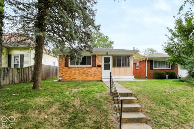 4147 Bowman Avenue, Indianapolis, IN 46227, photo 3 of 40