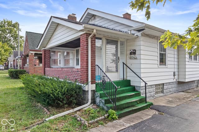 1226 N Emerson Avenue, Indianapolis, IN 46219, photo 4 of 23
