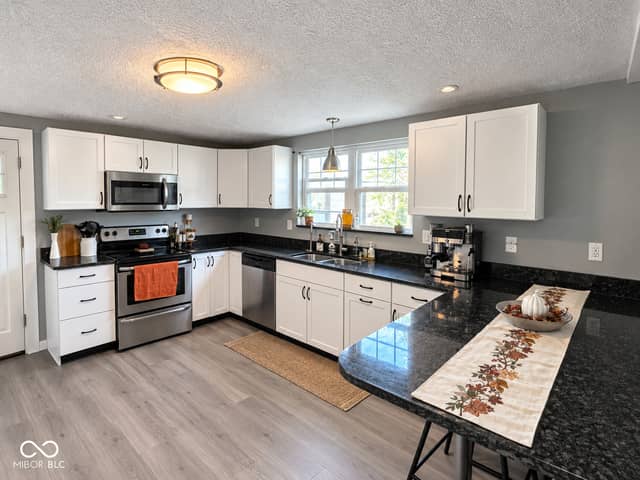 12731 Southeastern Avenue, Indianapolis, IN 46259, photo 4 of 12