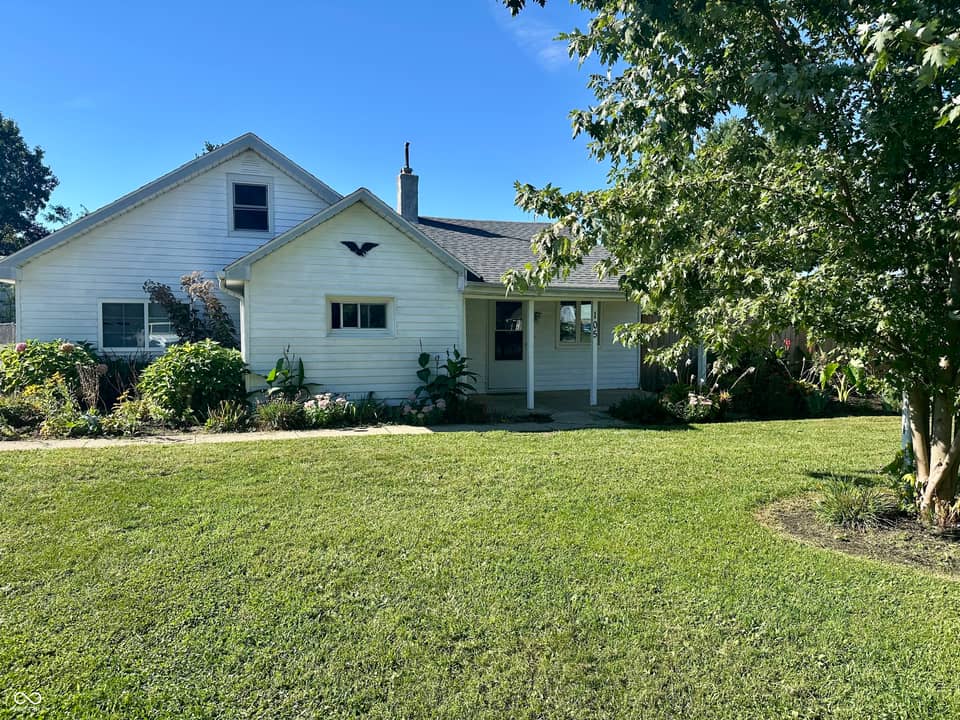 105 Walnut, Sulphur Springs, IN 47388, photo 1 of 17