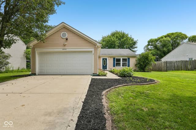 19322 Tradewinds Drive, Noblesville, IN 46062, photo 2 of 26