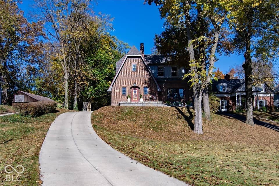 3610 Watson Way, Indianapolis, IN 46205, photo 1 of 46
