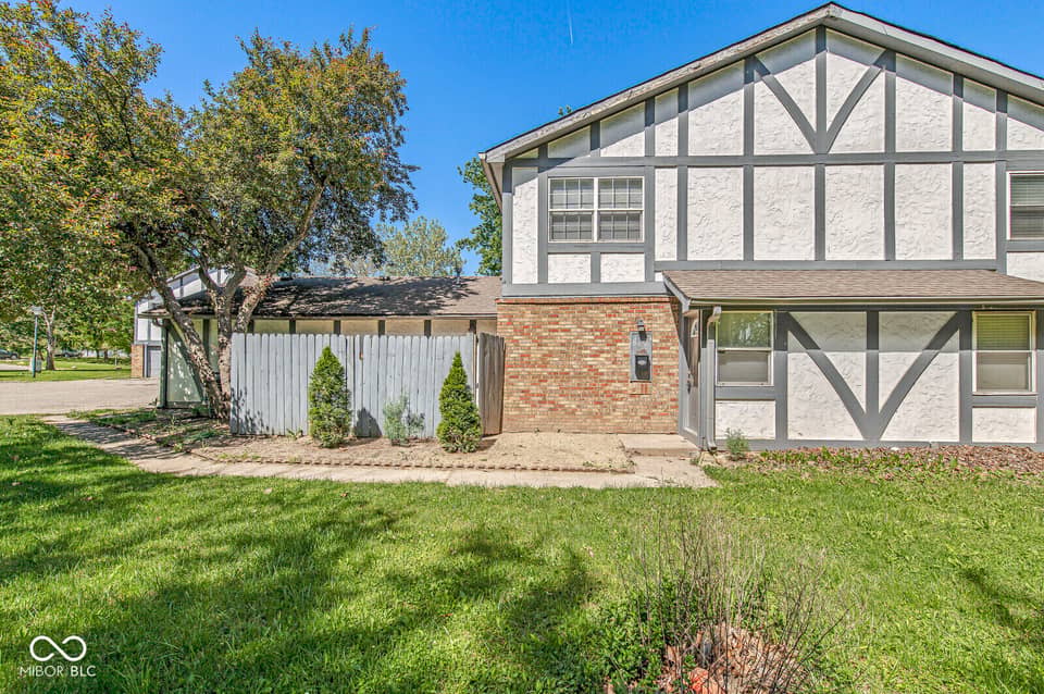 9850 Haven Court, Indianapolis