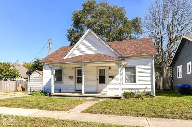24 Elliott Street, Shelbyville, IN 46176, photo 4 of 24