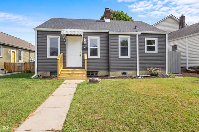 113 S 8th Avenue, Beech Grove, IN 46107, photo 4 of 24