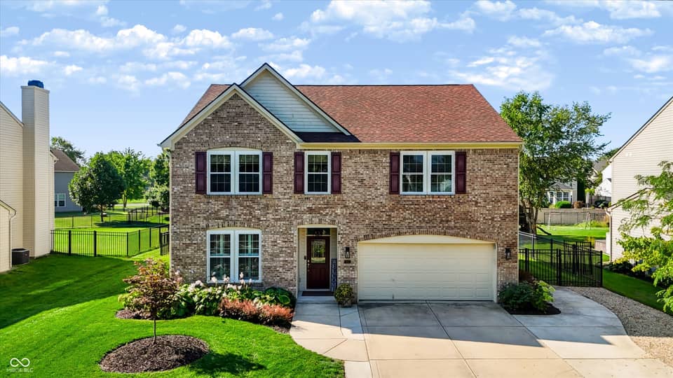 8615 Aberdeenshire Court, Indianapolis, IN 46259, photo 1 of 49