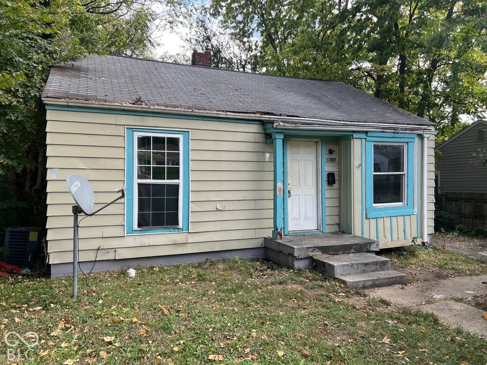 1707 N Warman Avenue, Indianapolis, IN 46222, photo 1 of 18