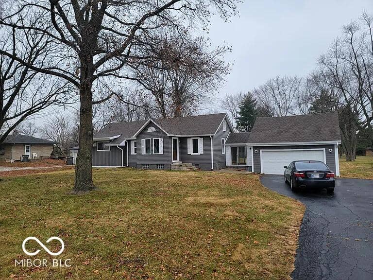 70 E Southport Road, Indianapolis