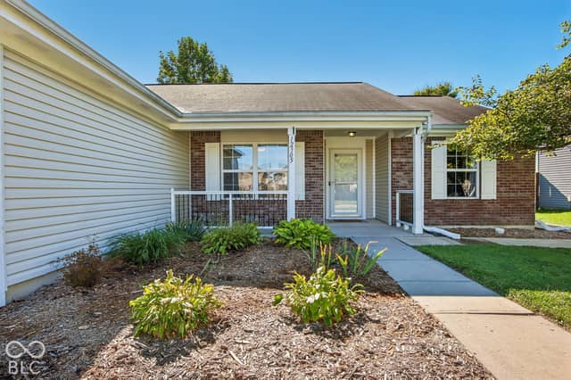 12305 Titans Drive, Fishers, IN 46037, photo 3 of 61