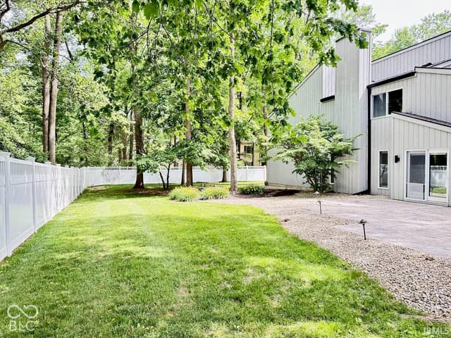 4701 N Weir Drive, Muncie, IN 47304, photo 4 of 49