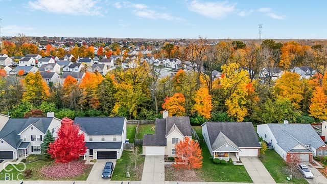 11461 High Grass Drive, Indianapolis, IN 46235, photo 2 of 51
