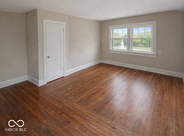 725 Woodruff Place Middle Drive, Indianapolis, IN 46201, photo 5 of 8