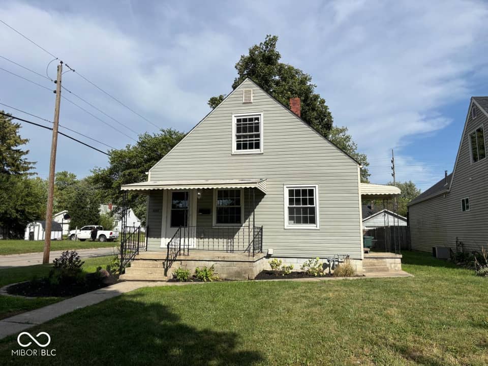 2202 S Pershing Drive, Muncie