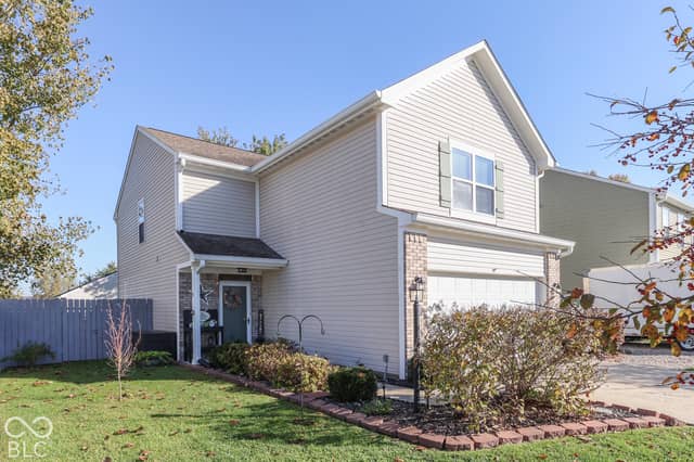 1302 Tomahawk Place, Martinsville, IN 46151, photo 2 of 49