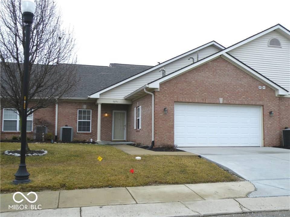 4293 Washington Boulevard, Plainfield