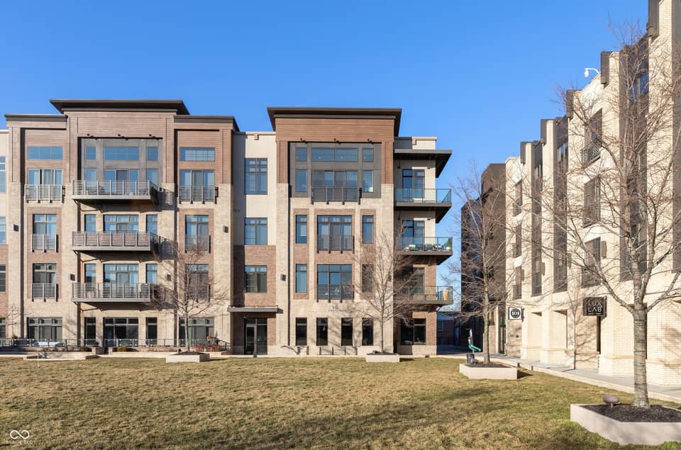 15 W Executive Drive ##405, Carmel