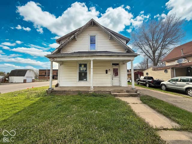 310 S Pleasant Street, Edinburgh, IN 46124, photo 3 of 62