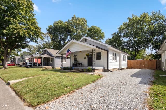 4927 Caroline Avenue, Indianapolis, IN 46205, photo 5 of 24