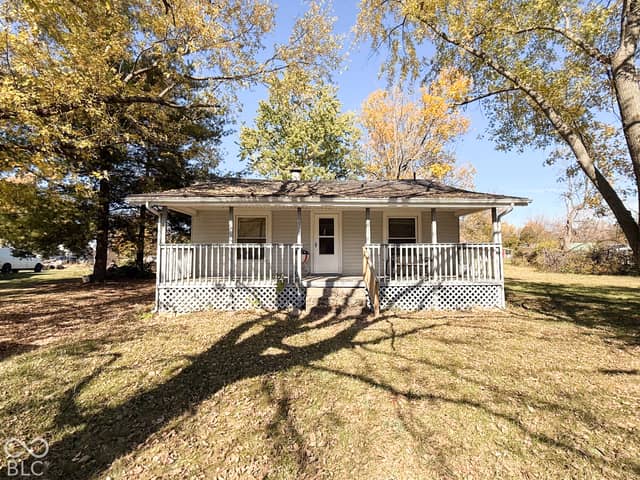 2604 E Jackson Street, Muncie, IN 47303, photo 2 of 15