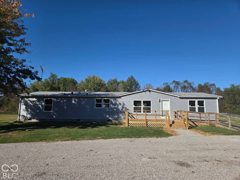 9870 Dale Avenue, Elizabethtown, IN 47232, photo 1 of 16