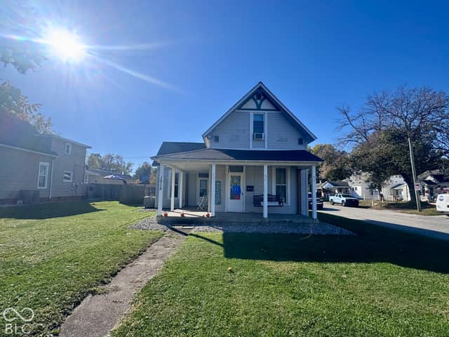 1015 W Market Street, Crawfordsville, IN 47933, photo 3 of 25