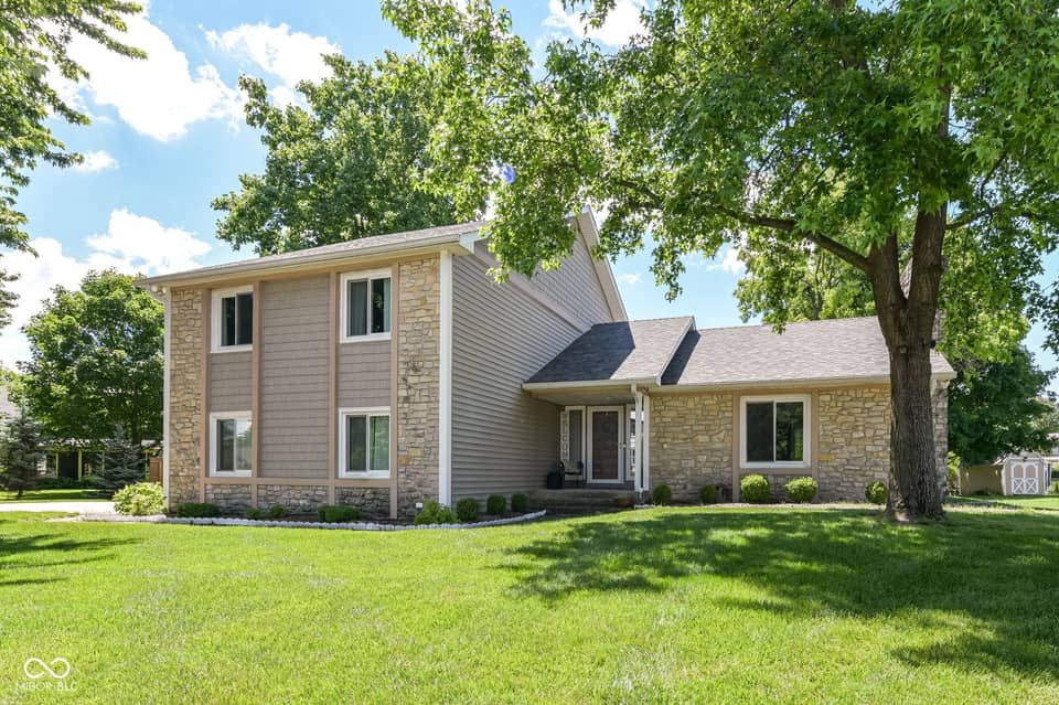 13035 Wembly Road, Carmel, IN 46033, photo 1 of 62