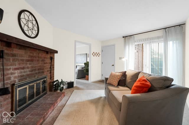 5503 Vin Rose, Indianapolis, IN 46226, photo 3 of 24